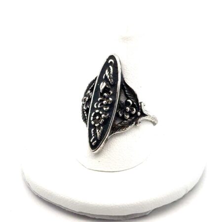 Vtg. 1986 G&S Sterling Silver Floral Marquise Ring Size-8.5, 5.2g