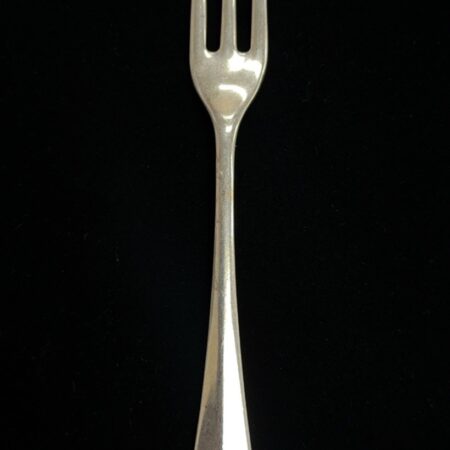 Stieff 6.5” 925 Sterling Silver Williamsburg Queen Anne Cocktail Fork, 44.4g