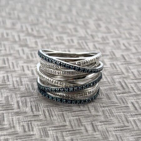 Size: 7 Blue & White Diamond 925 Sterling Silver Ring 11.6g