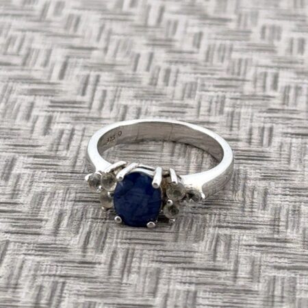 Size: 6 Blue Sapphire & White Topaz 925 Sterling Silver Ring 3.3g