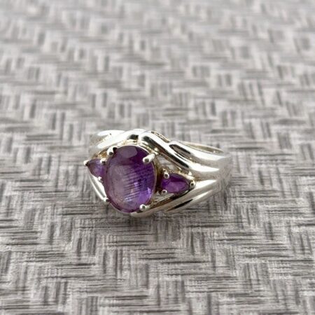 Size: 7.25 Natural Amethyst 925 Sterling Silver Ring 6.2g