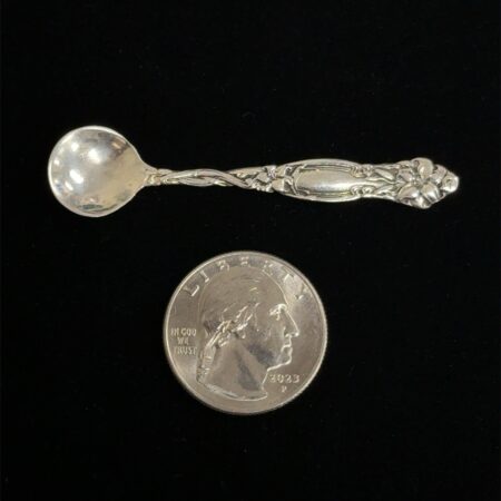 Frontenac 925 Sterling Silver Salt Spoon Floral Twisted Stem Design 2.5 Grams