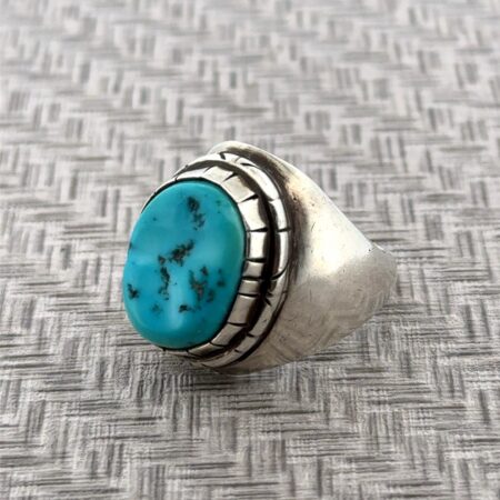Size: 11 Signed Navajo Solid 925 Sterling Silver Oval Turquoise Ring 22g