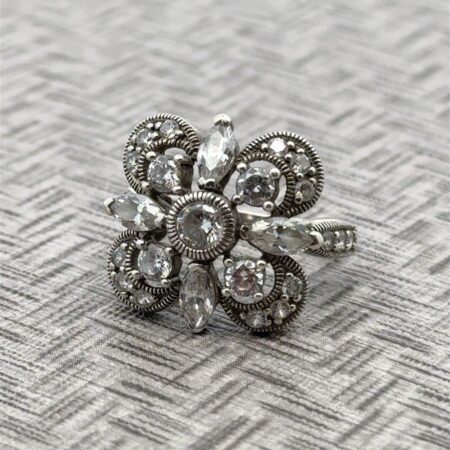 Size 6 925 Sterling Silver Floral Cocktail Cluster CZ Ring 5.5 Grams