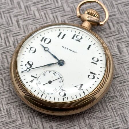 Waltham 17 Jewel Gold Filled Open Face Pocket Watch Good Condition & Working
