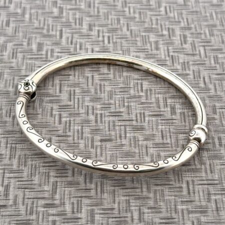7” Brighton Charming Silver Plated Hinged Magnetic Bangle Bracelet