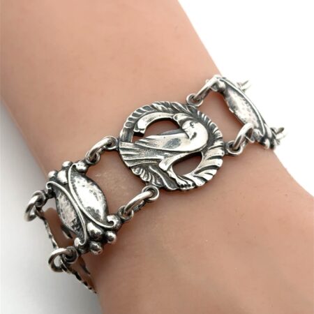 7.5” 925 Sterling Silver 24mm Dove In Wreath Large Panel Bracelet 54.4 Grams
