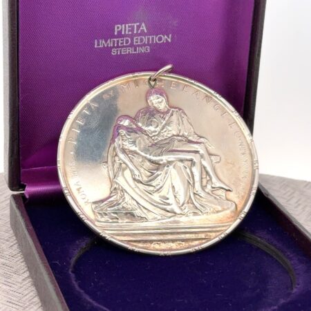Towle Metallic Art Sterling Silver ‘64 Michaelangelo’s Pieta NY World Fair 64.9g