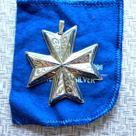 Reed & Barton 1977 Sterling Silver Christmas Star Ornament w/ Box Card Pouch