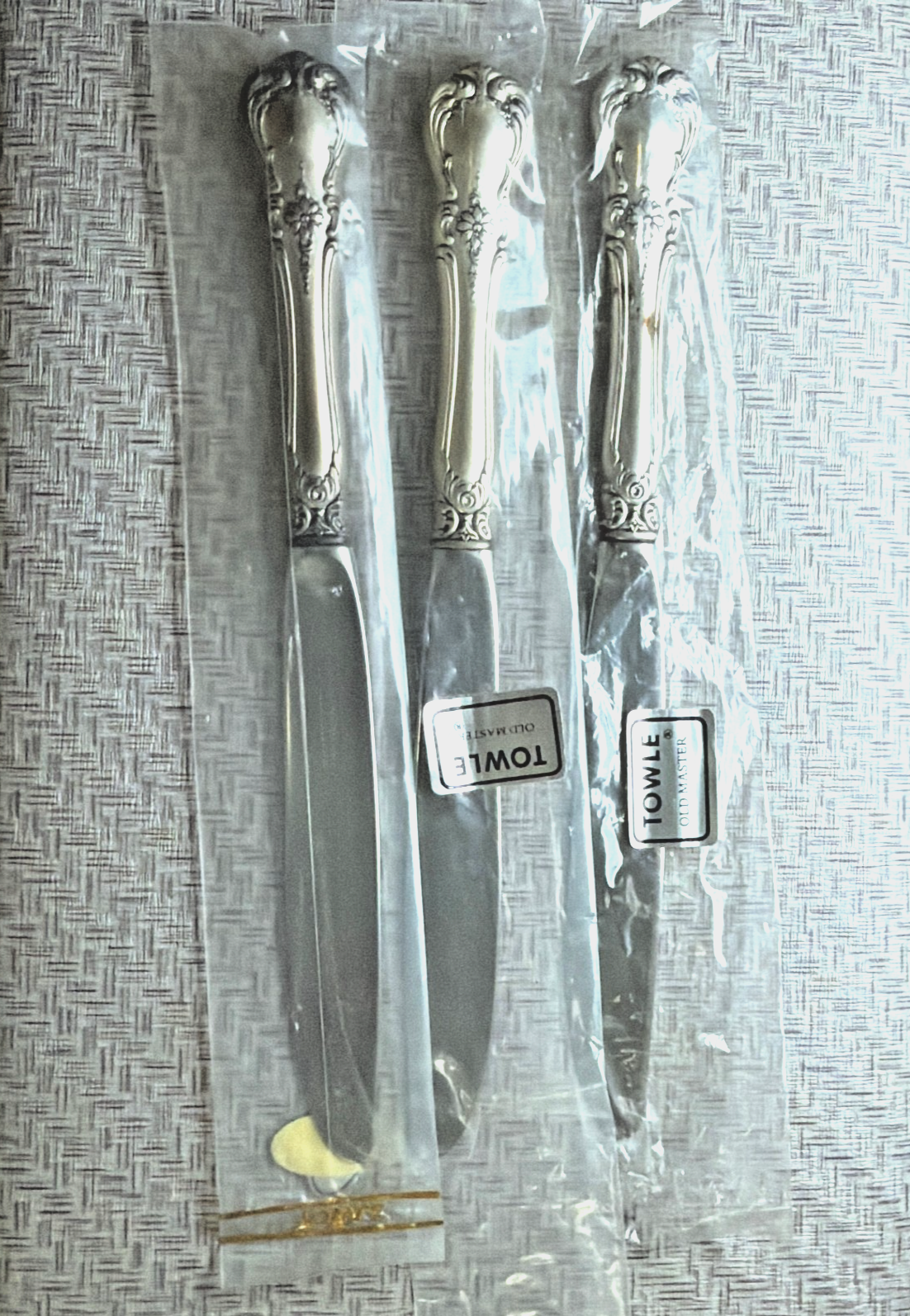 Towle OLD MASTER Sterling Silver Place Knife 8-7/8" Hollow Handle NEW Sealed