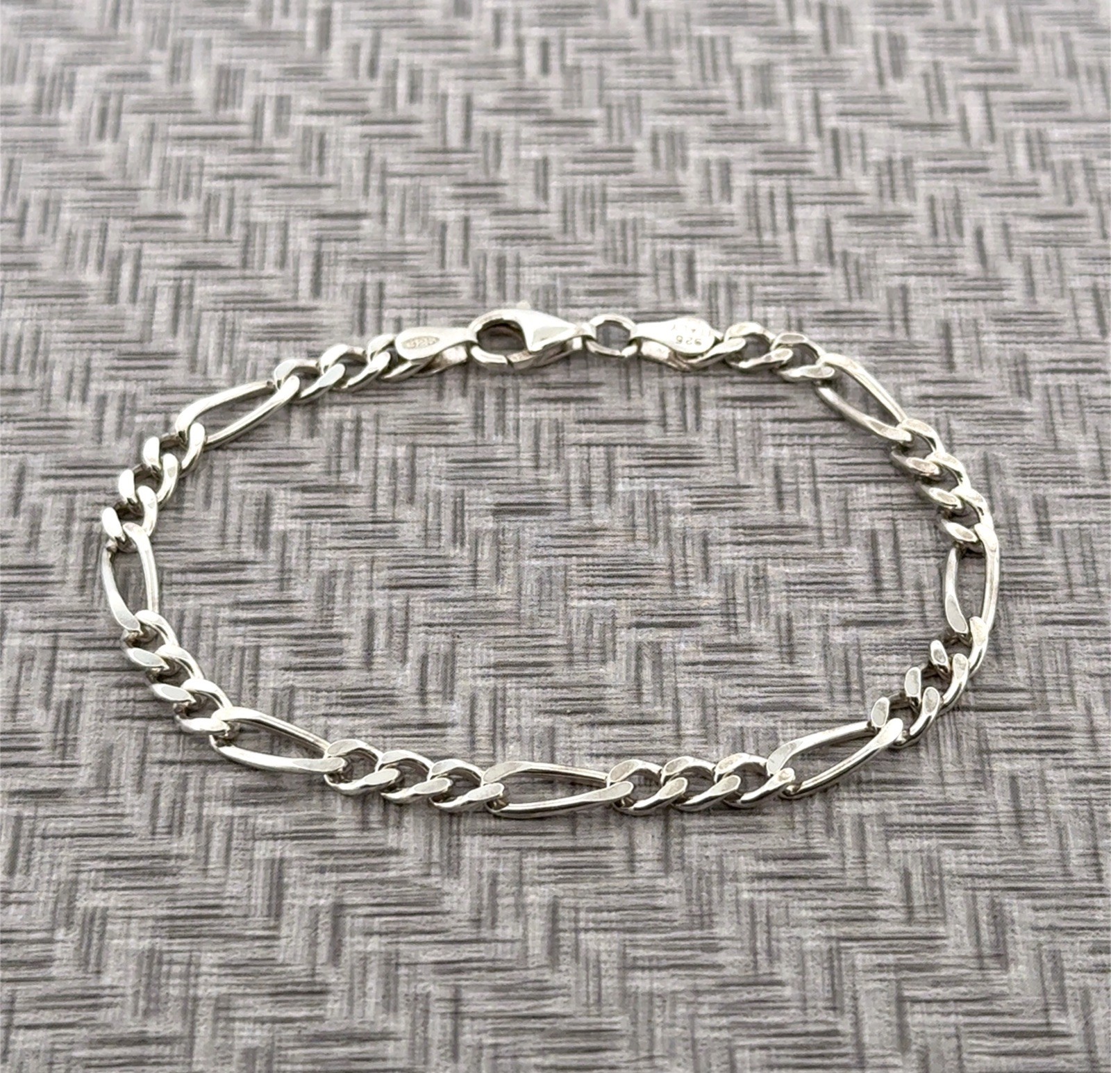 7” x 4mm Italy 925 Sterling Silver Figaro Link Bracelet 6g