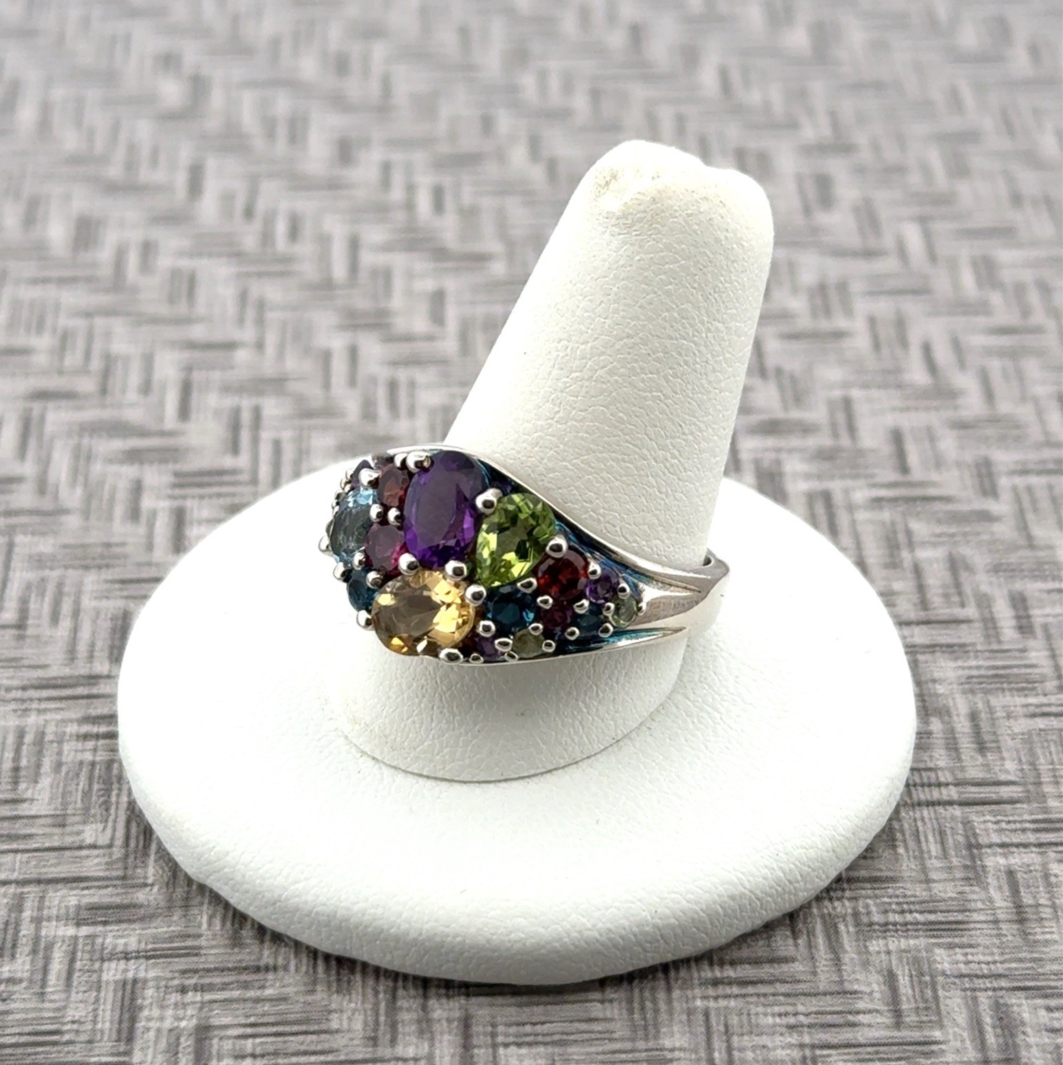 Size: 10 Multi-Color Gemstones 925 Sterling Silver Cluster Ring 7.1g
