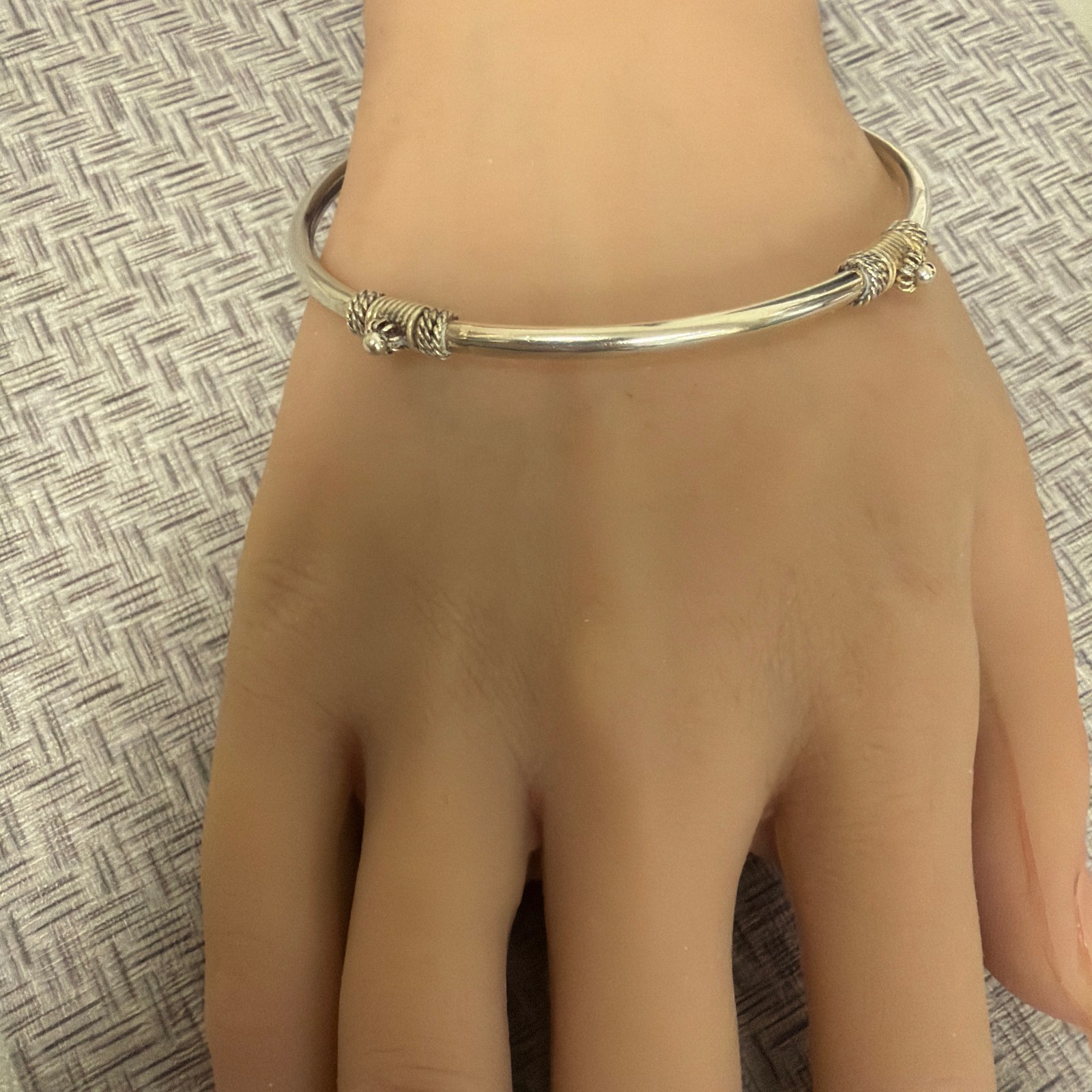 Vintage Sterling Silver Round Bangle Fixed Wire Wrap & Ball Terminals 7.75"