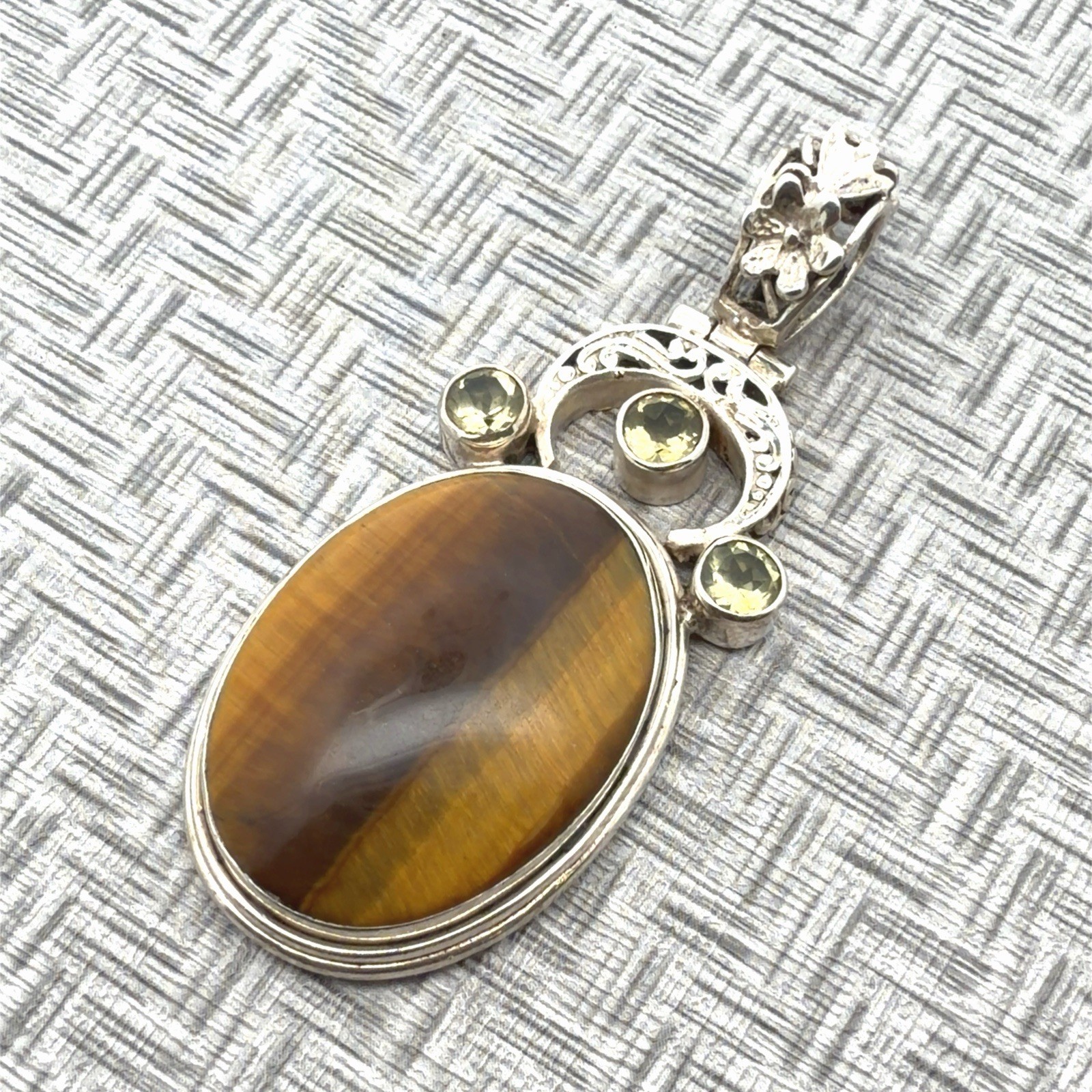 925 Sterling Silver Tiger’s Eye & Citrine Pendant 16.4g