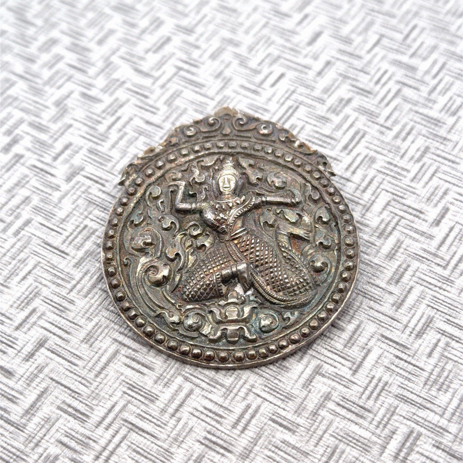 Vintage Siam 925 Sterling Silver Repousse Mekhala Goddess Brooch/pin 23.3g
