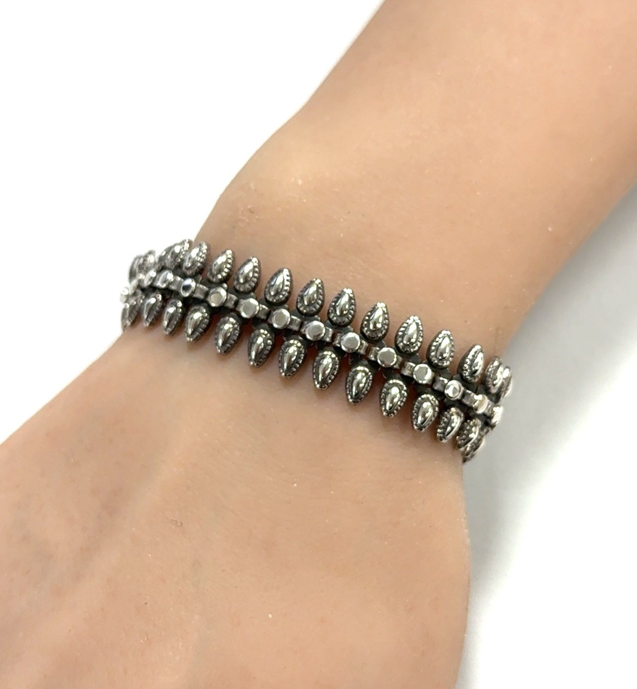 7.5” India 925 Sterling Silver Intricate Flowy Wrap Hook Clasp Bracelet 21.6g