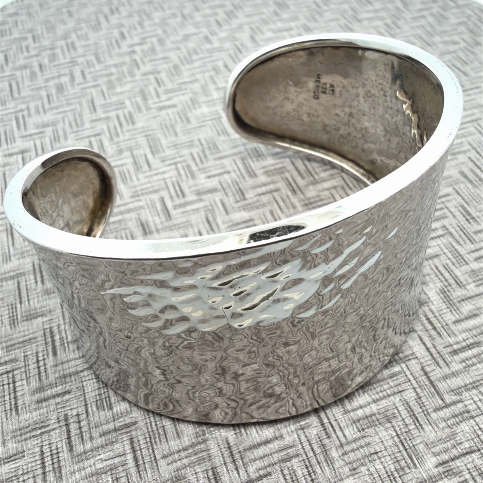 6.5” ATI Mexico Vintage 925 Sterling Silver Wide Hammered Cuff Bracelet 40g