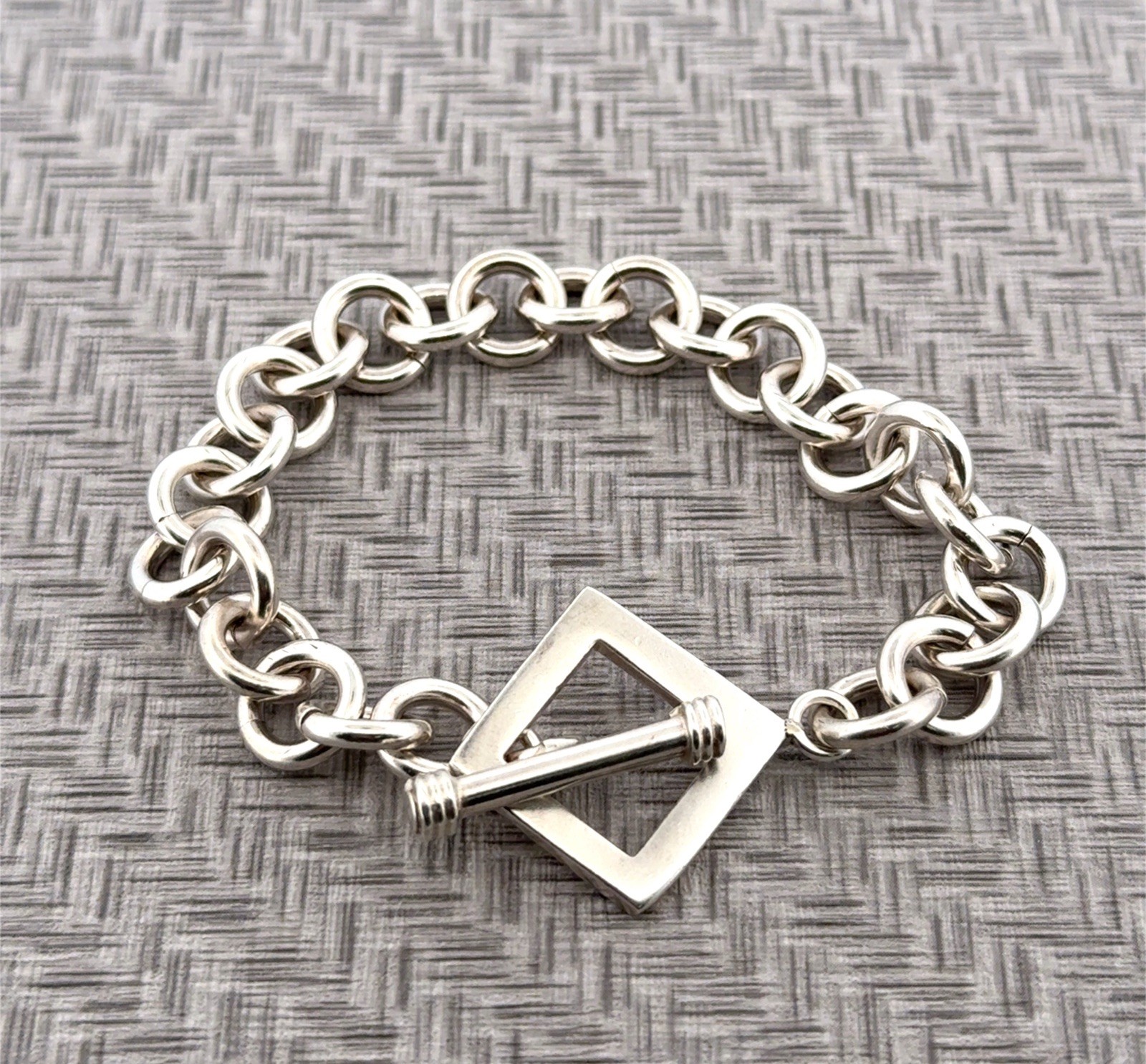 7.5” x 11mm Heavy Solid 925 Sterling Silver Circle Link Toggle Bracelet 39.7g