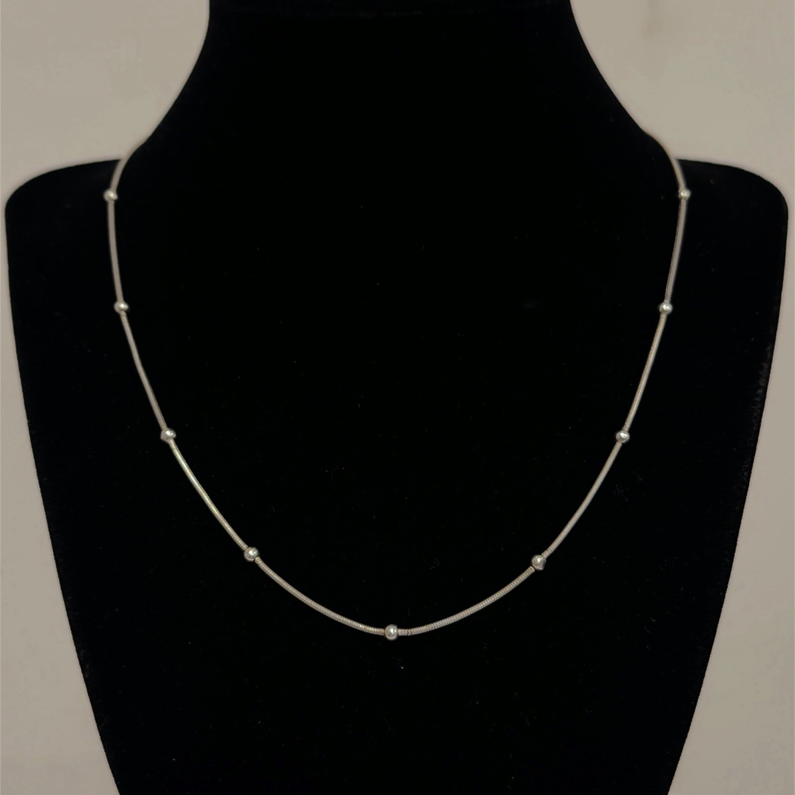 18” Italy 925 Sterling Silver Bead Station Necklace 6.1g