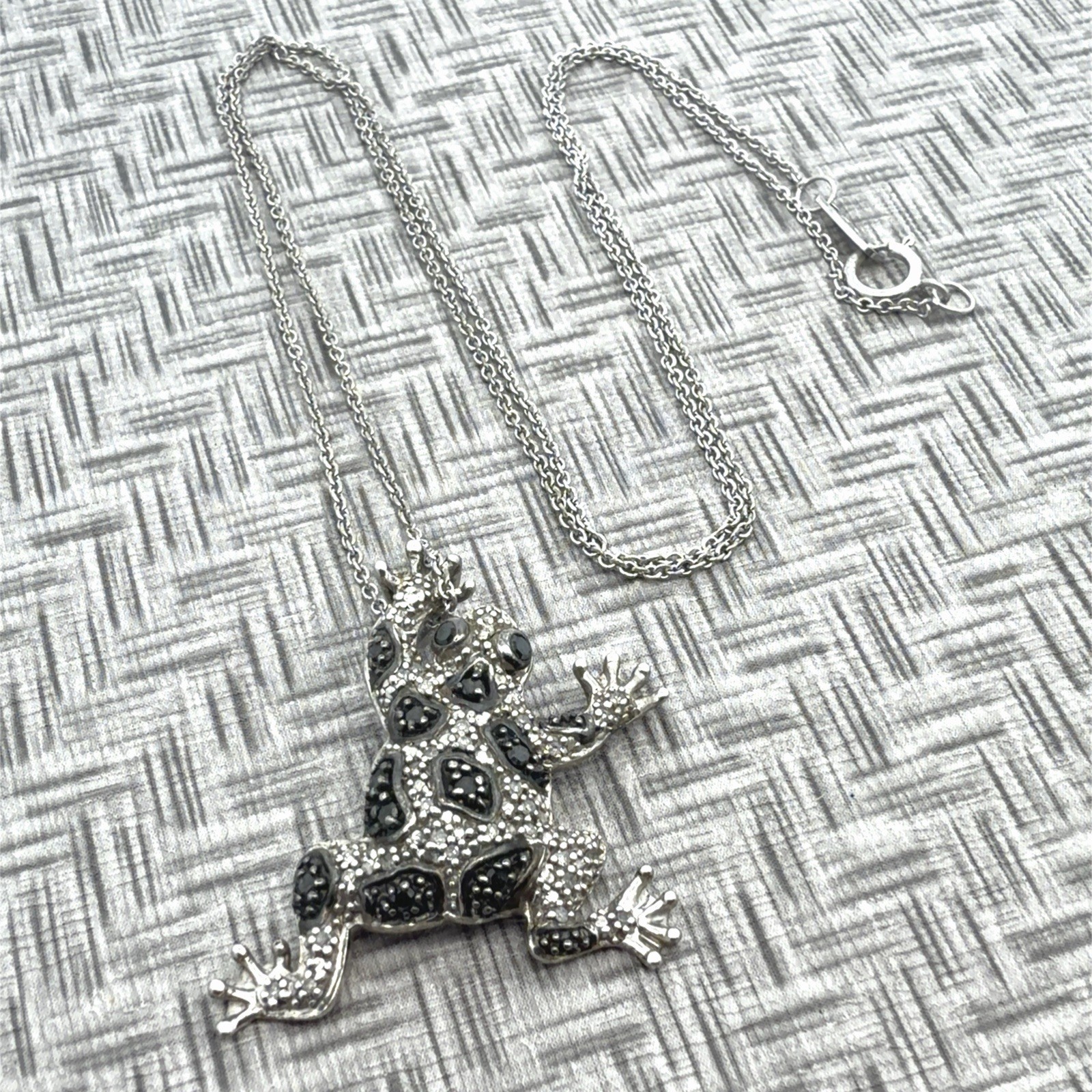 18” Vintage 925 Silver Black And White Diamond Frog/Toad Pendant Necklace 5.8g