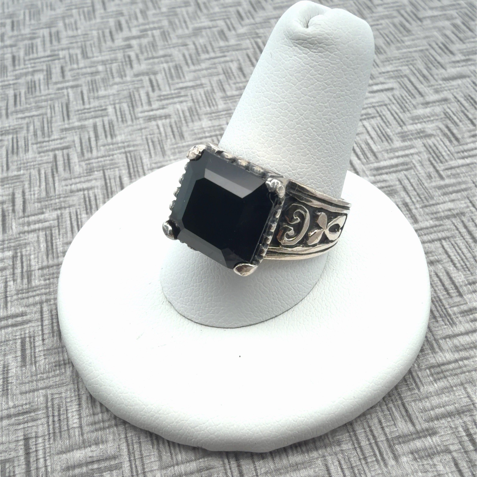 Size 9 Emerald Cut Black Onyx 925 Sterling Silver Filigree Band Ring 6.5