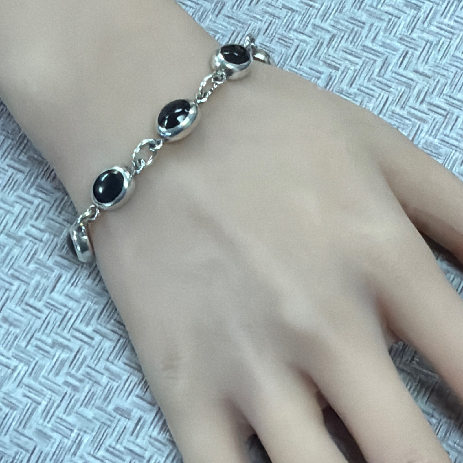 925 Sterling Silver 7 Oval Black Onyx Stone 7" Bracelet 20.0 Grams