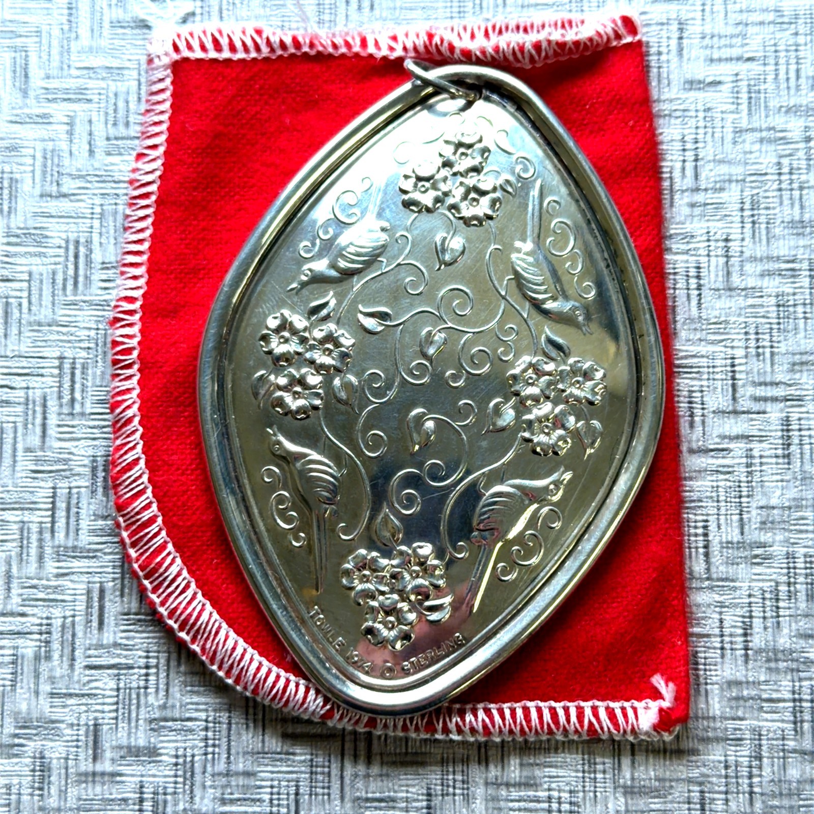 Towle Sterling Silver 1974 4 Calling Birds Christmas Ornament Pouch and Box 25g