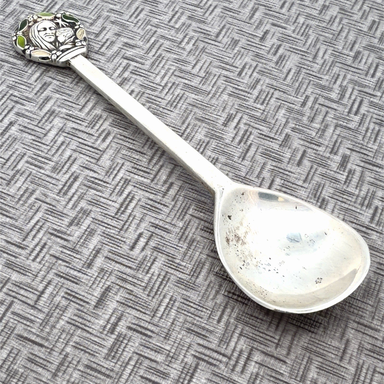 Vintage Gorham Sterling Silver 1976 Madonna & Child Christmas Spoon 27.8g