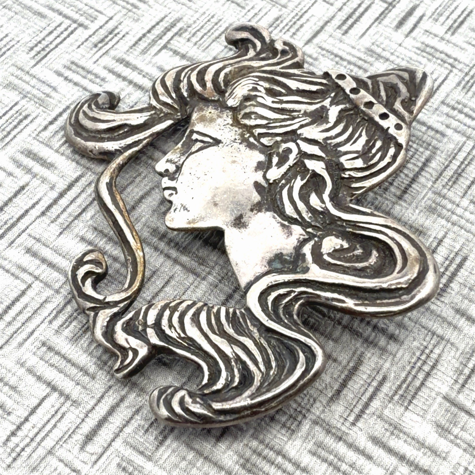 Art Nouveau Style 925 Sterling Silver Flowing Hair Goddess Brooch Pin 10.2g
